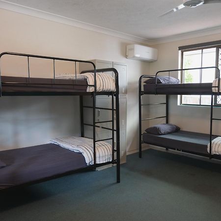 Maxmee Backpackers Resort Gold Coast Extérieur photo