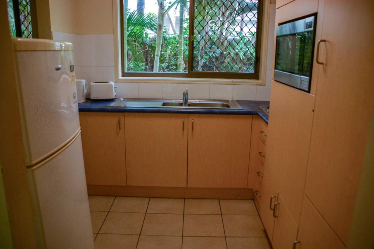 Maxmee Backpackers Resort Gold Coast Extérieur photo