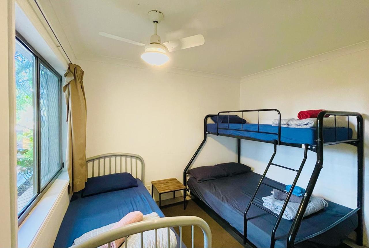 Maxmee Backpackers Resort Gold Coast Extérieur photo