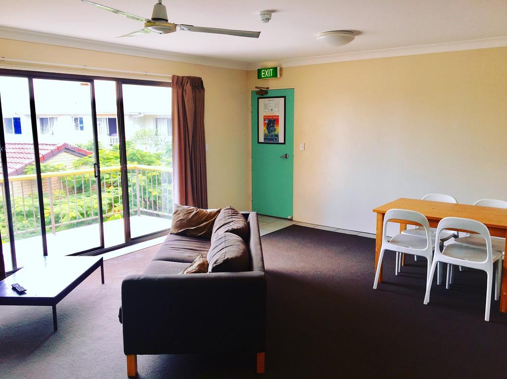 Maxmee Backpackers Resort Gold Coast Extérieur photo